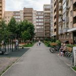 Жилой комплекс Беляева 45 в Перми - покупка квартир в новостройке от застройщика Courtyard_with_fitness_equipment_202606200924_3.jpeg